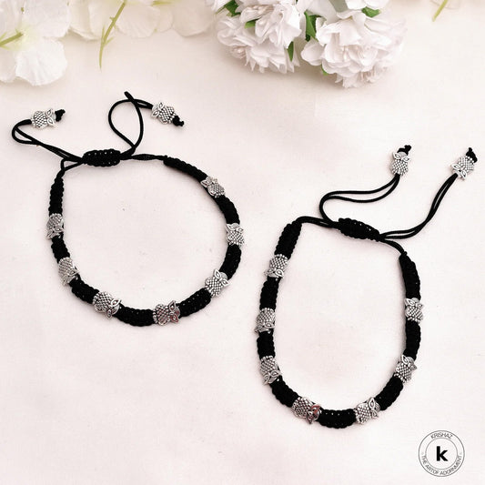 Parul Owl Thread Anklets