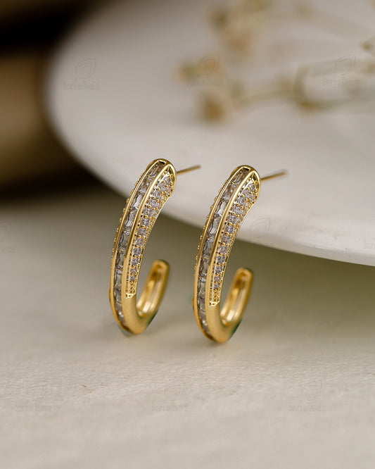 Sharon Fashionable Studs