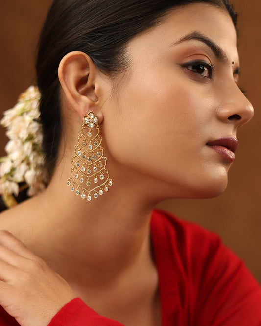 Umika Premium Gold Dangler