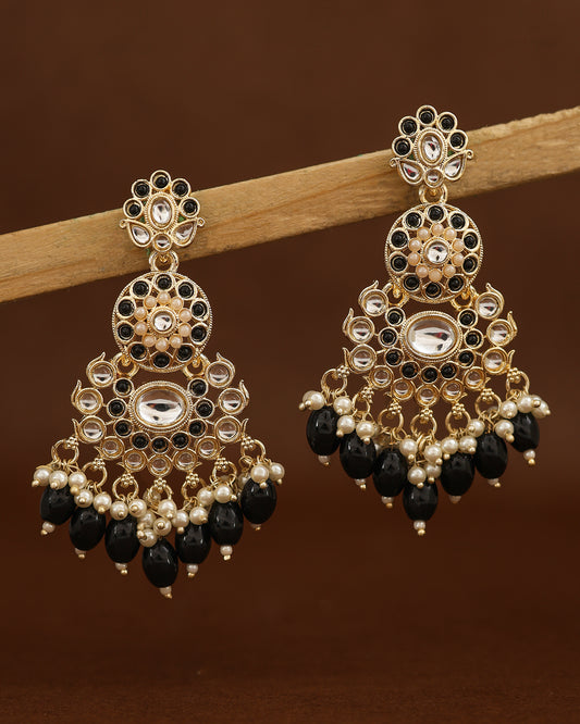 Sanaya Kundan Danglers-M