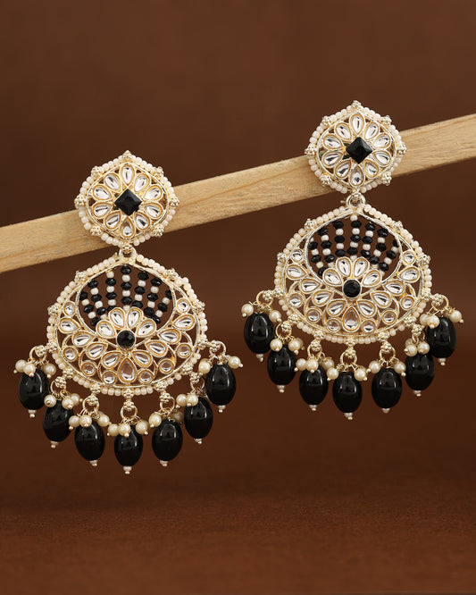 Saanjali Kundan Danglers-M