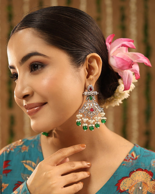 Aashvika Dangler Earring