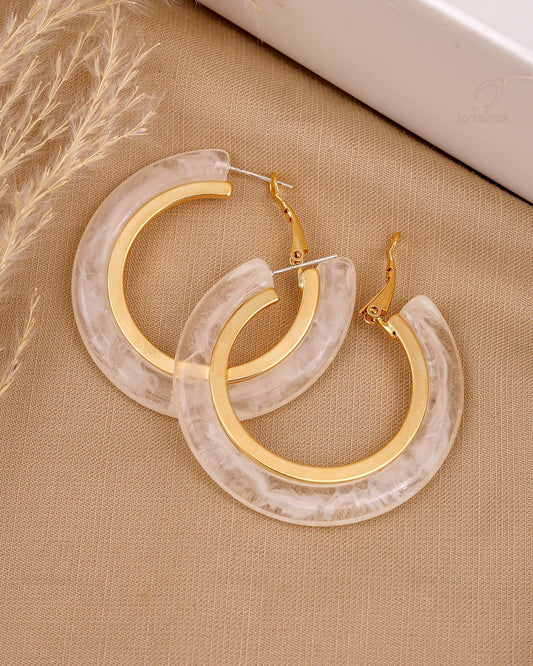 Aaliyah Fashionable Hoop Earrings