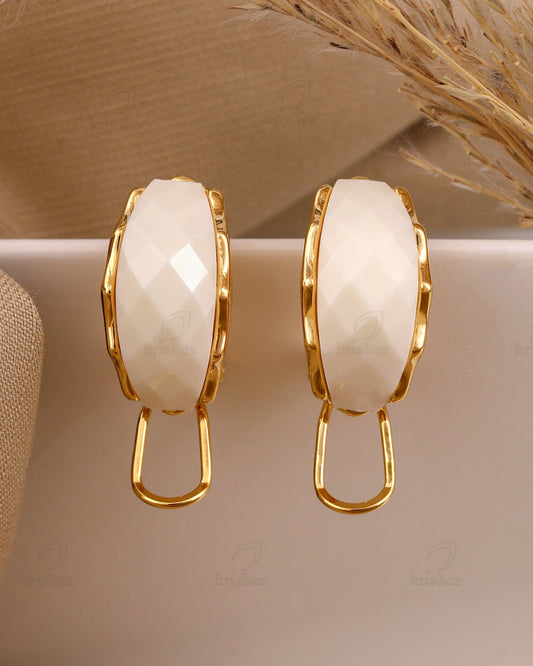 Alba Fashionable Hoop Earrings