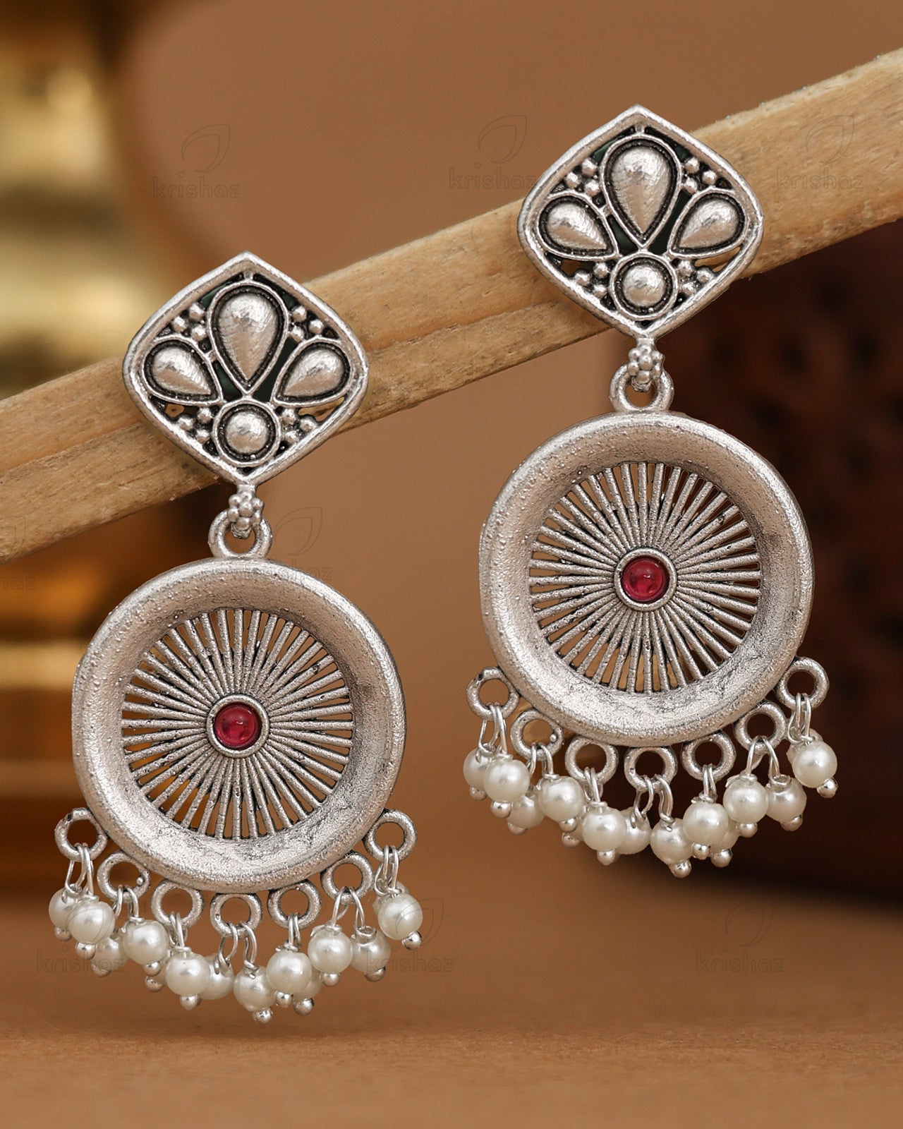 Reetu Dangler Earrings