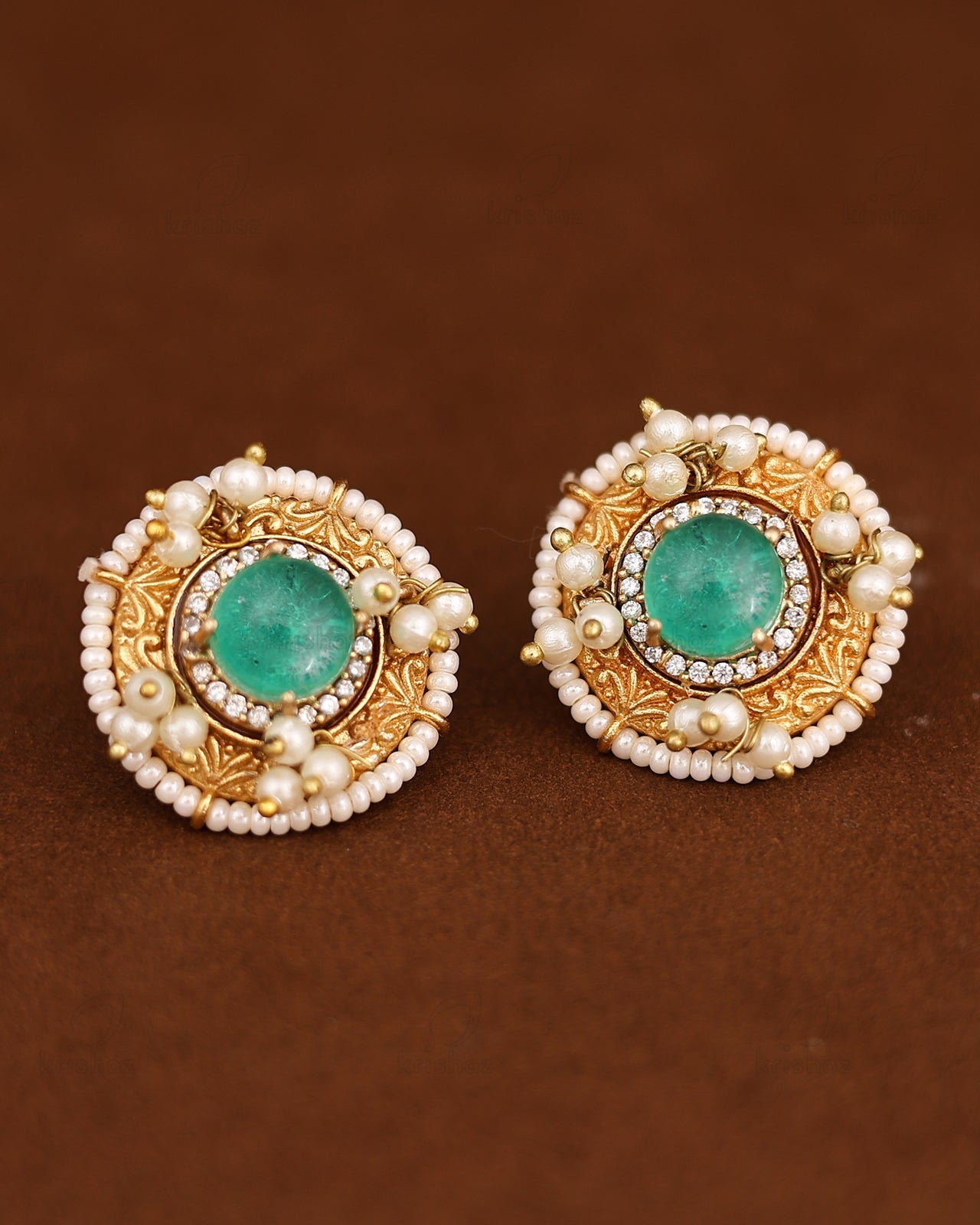 Heer Premium Gold Studs