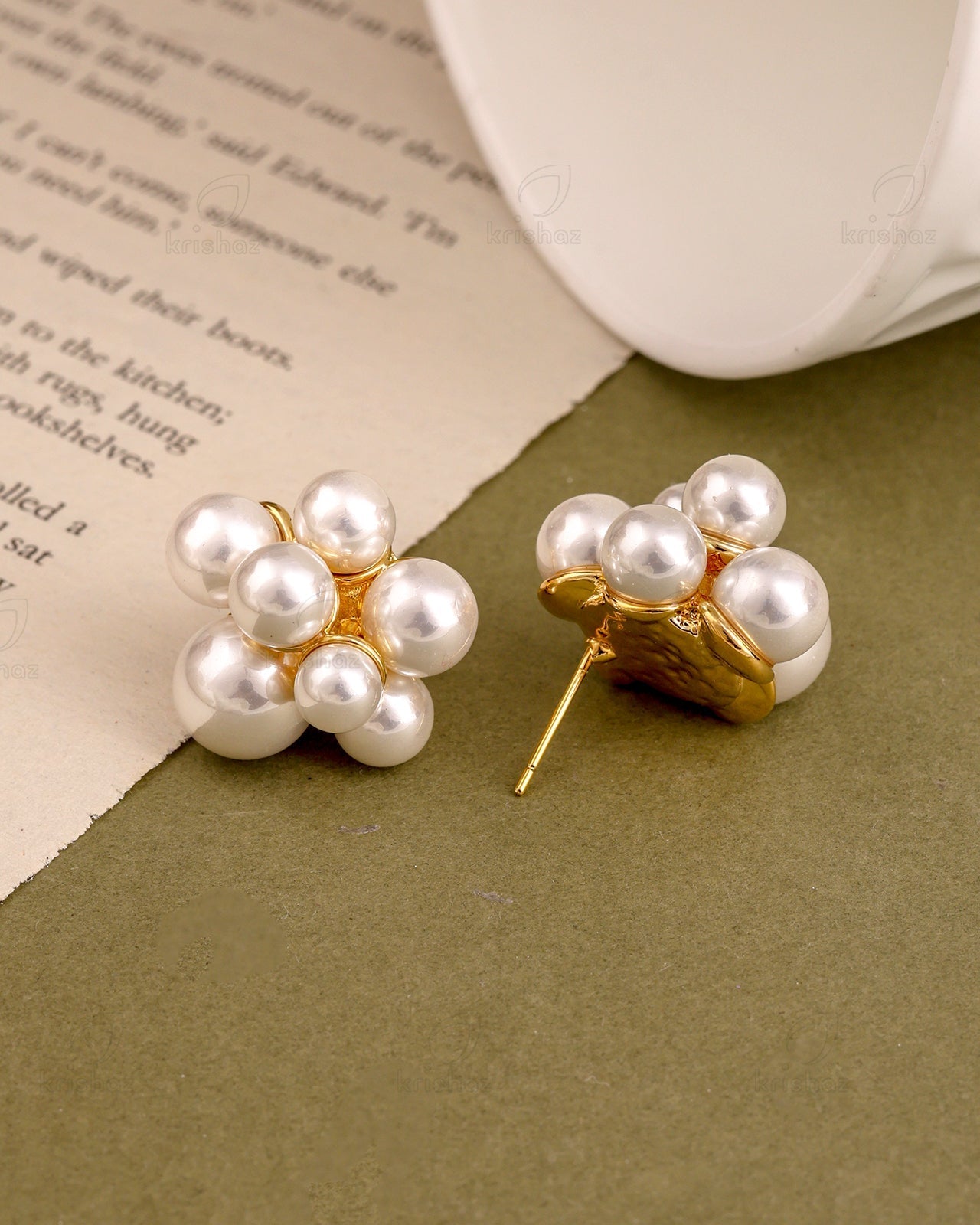Mickey Fashionable Stud Earrings