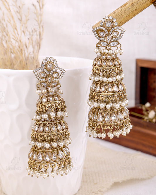 Areesha Pakistani Kundan Jhumki