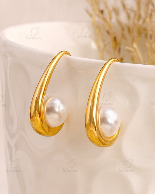Bridget Fashionable Hoop Earrings