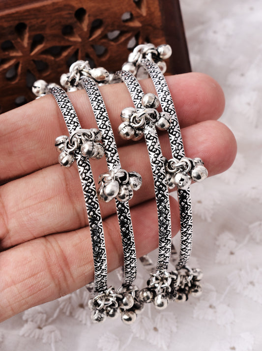 4 pcs Set of Oxidized Silver Ghungroo Chudiyaan ( Bangles ) - Krishaz