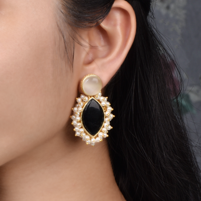 Naina Ethnic Matte Gold Stud