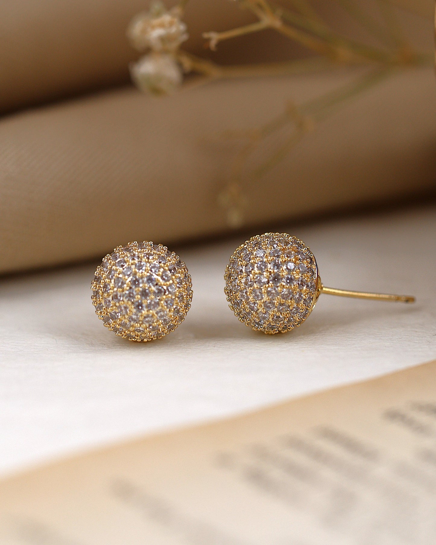 Oreo Fashionable Studs