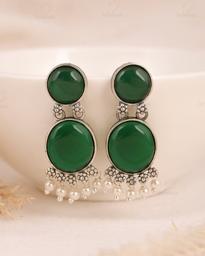 Priya Dangler Earrings