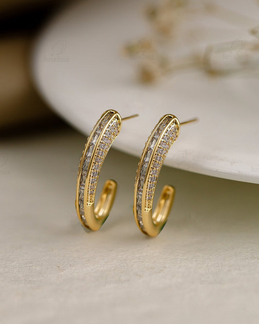 Sharon Fashionable Studs