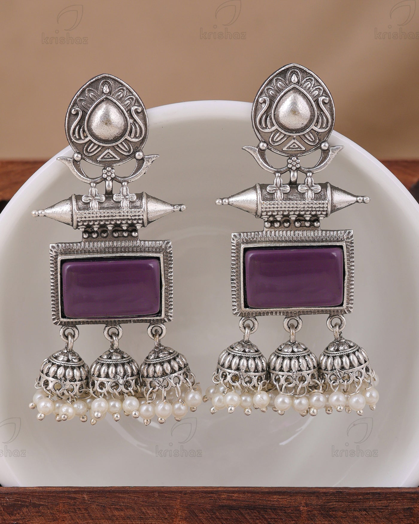 Maanya Dangler Earrings - wxo