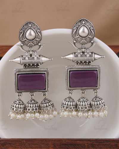 Maanya Dangler Earrings - wxo