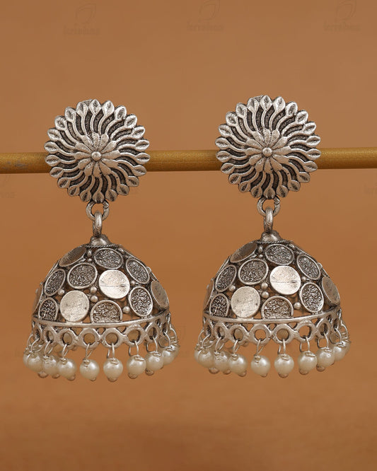 Tiya Jhumki Earrings