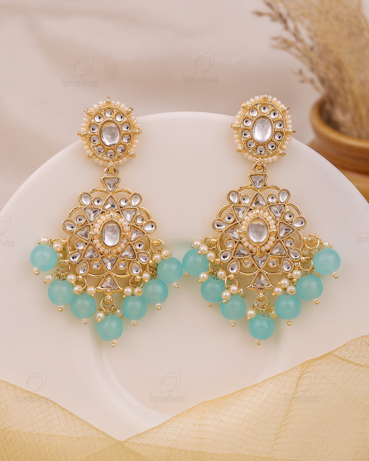 Yogita Kundan Danglers-M