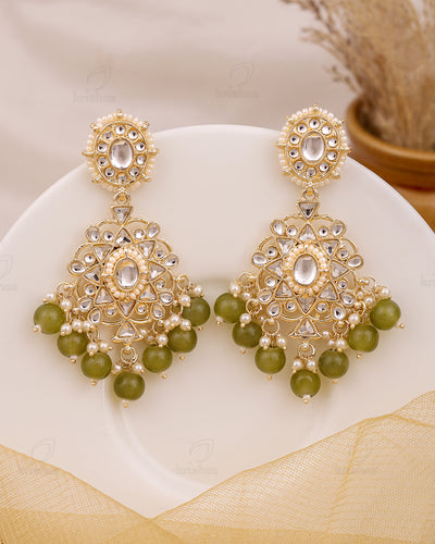 Yogita Kundan Danglers-M