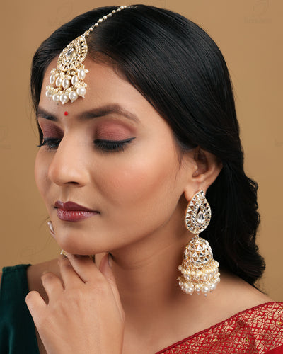 Anjna Kundan Jhumki With Mangtika