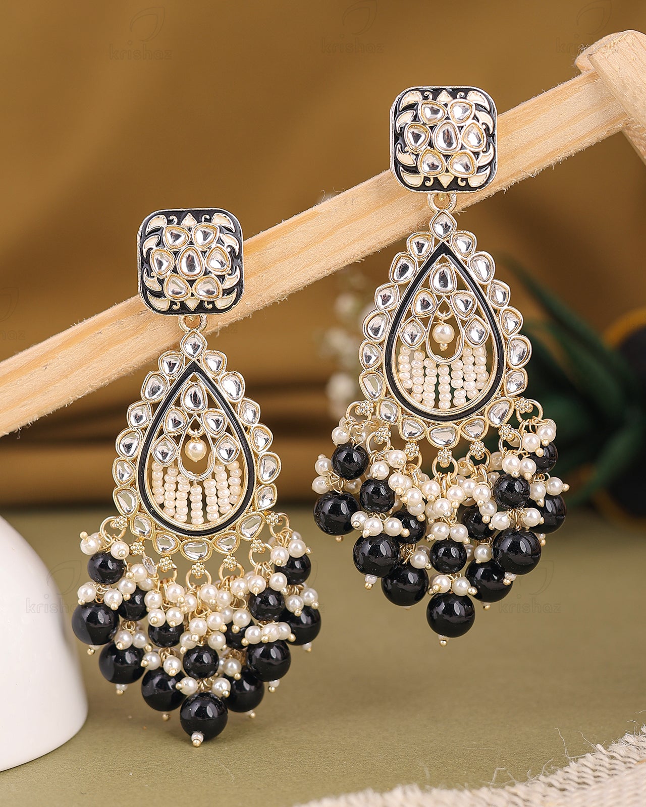 Snehal Kundan Danglers-M