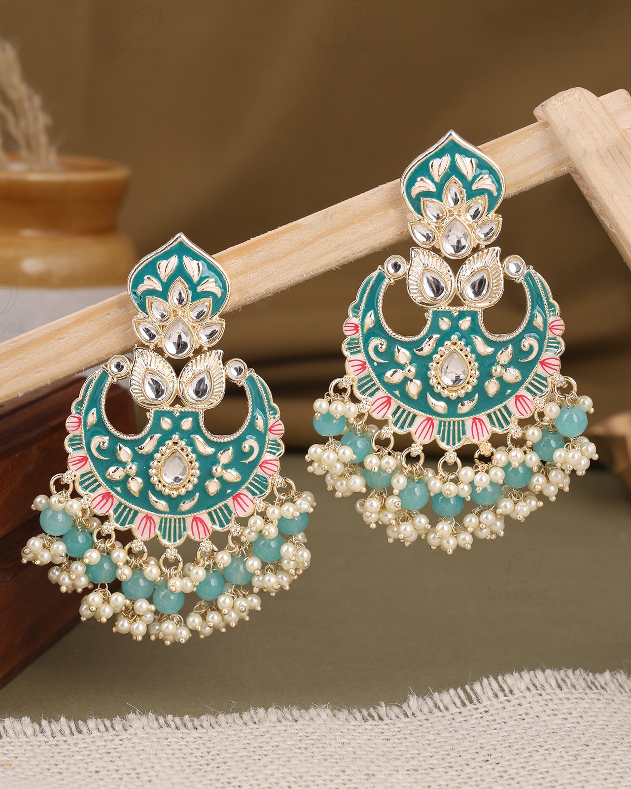 Aashita Kundan Danglers-M