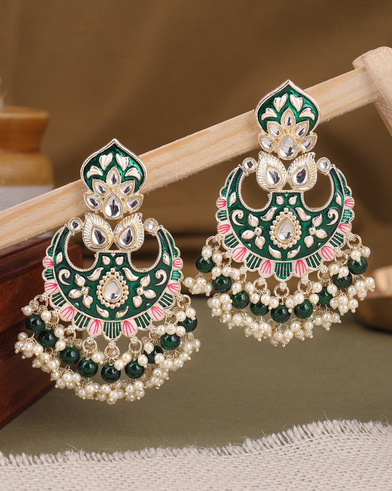 Aashita Kundan Danglers-M