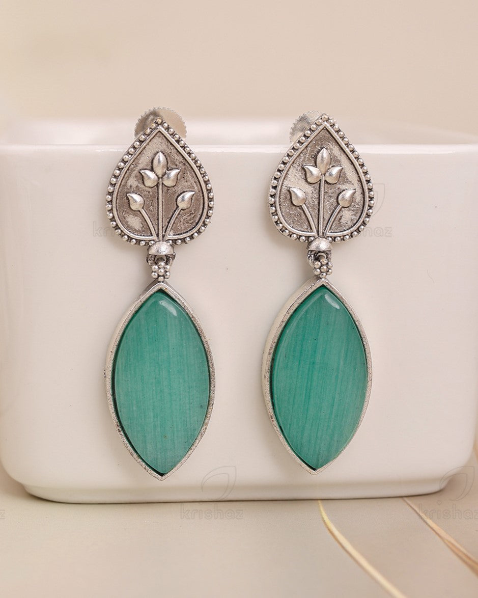 Anisha Dangler Earrings