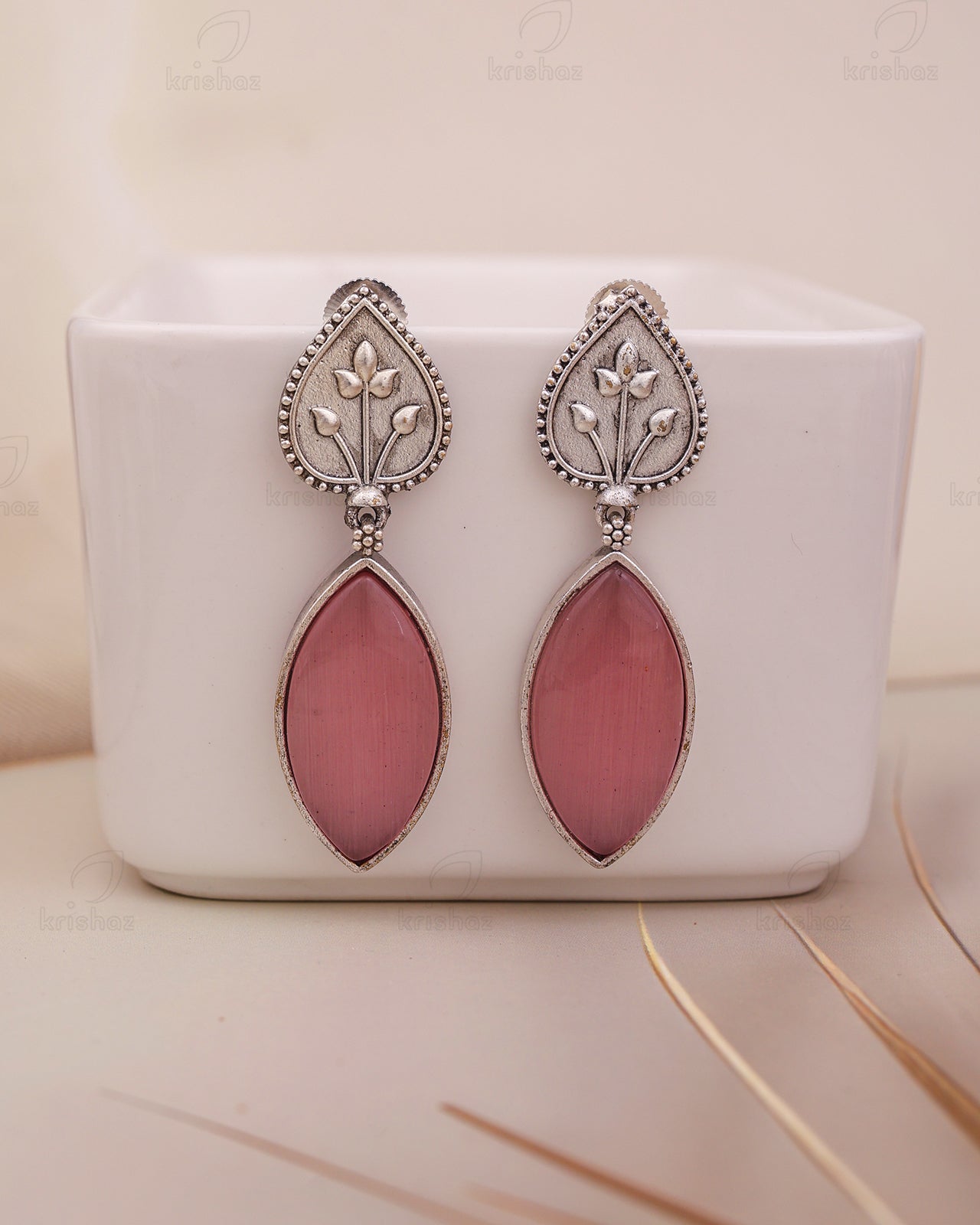 Anisha Dangler Earrings