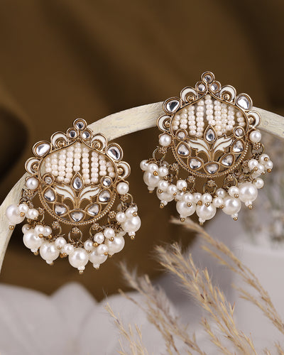 Usha Kundan Studs-M