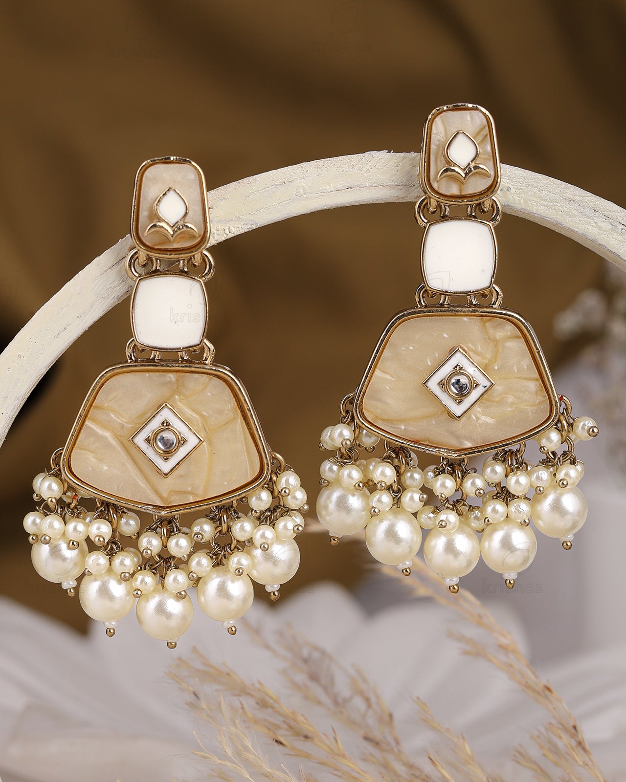 Roopam Kundan Danglers-M