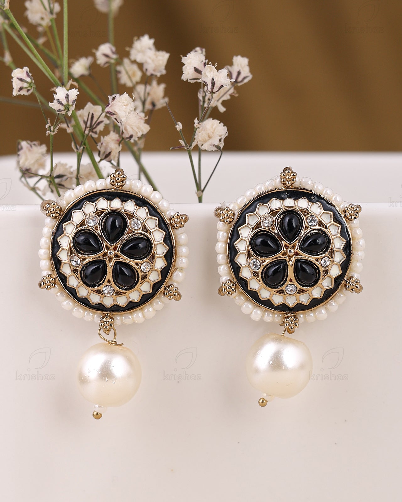 Vinita Kundan Studs-M