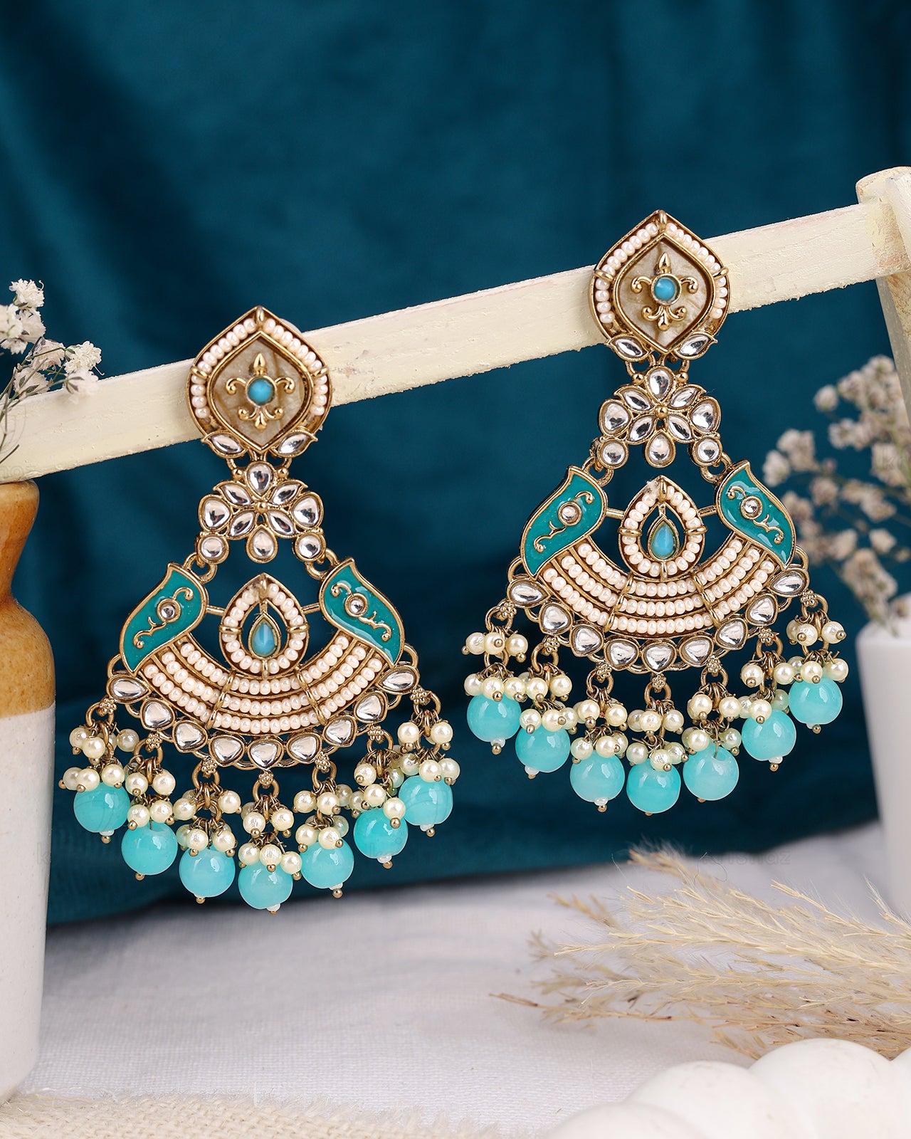 Lavina Kundan Danglers-M