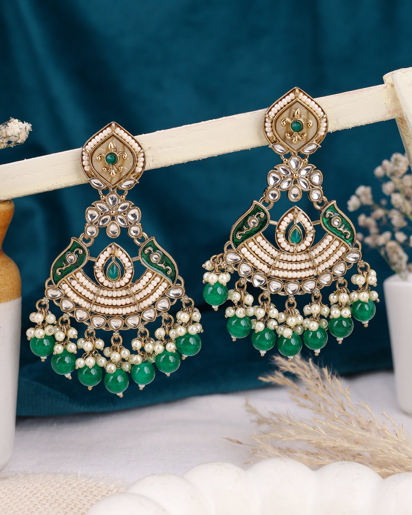 Lavina Kundan Danglers-M