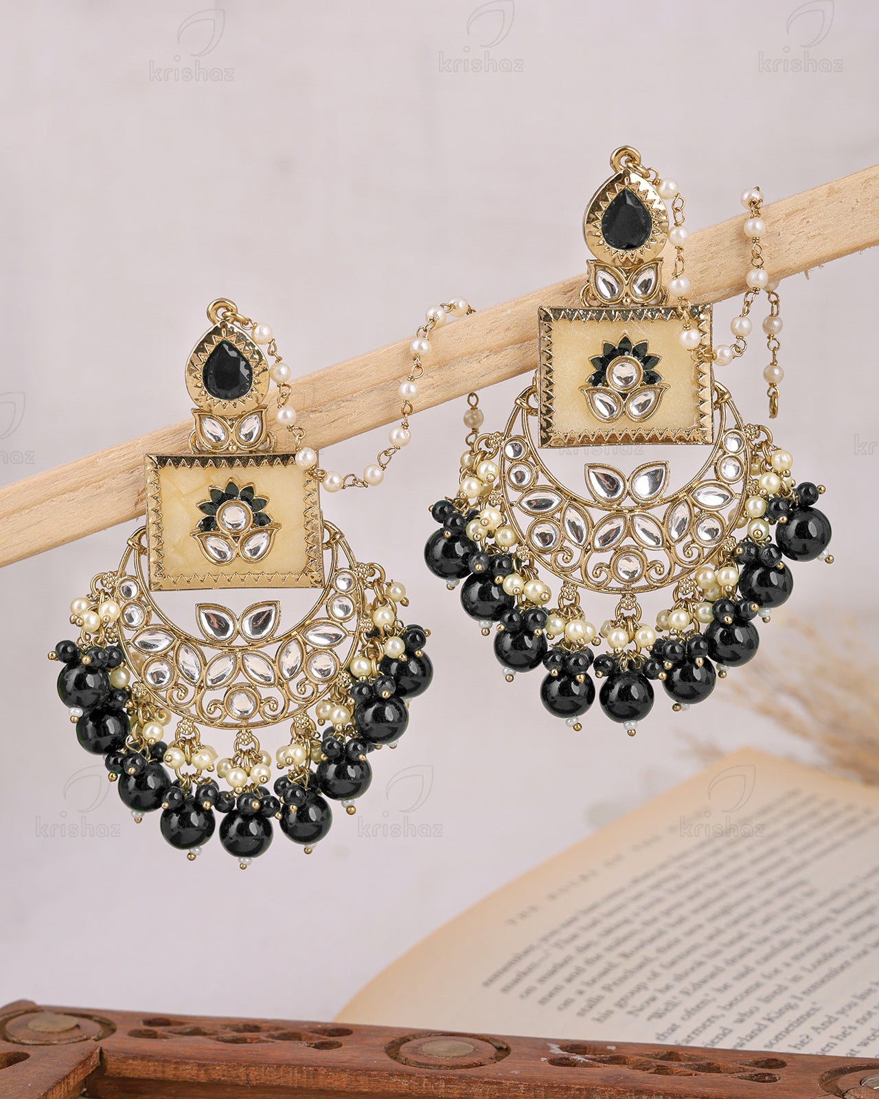 Anuradha Kundan Dangler With Earchain-M