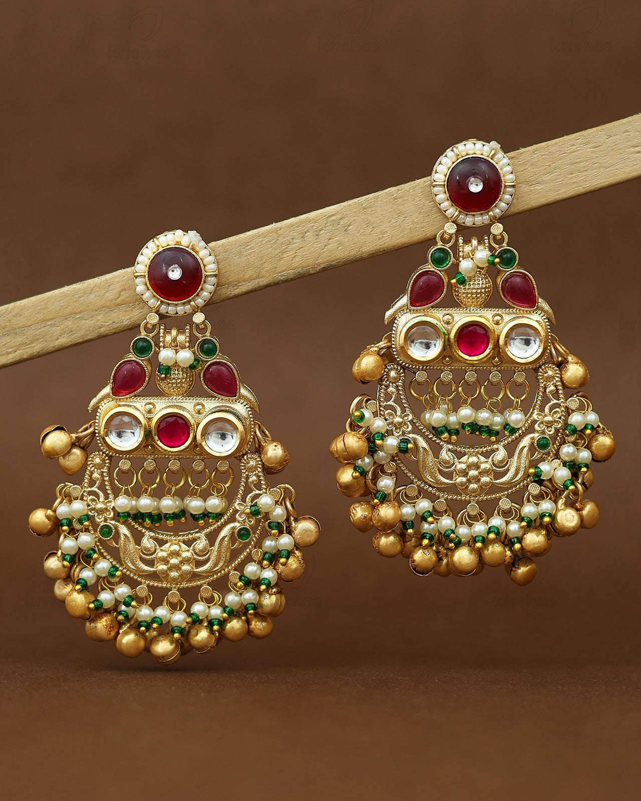 Kiyana Premium Golden Danglers