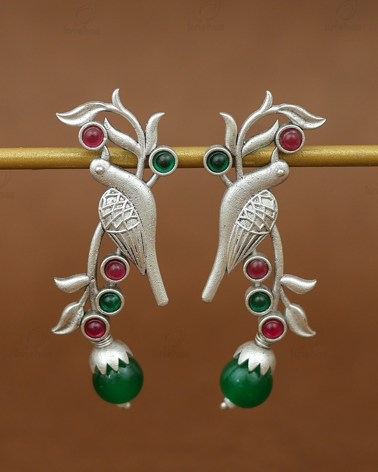 Chakor Studs Earrings