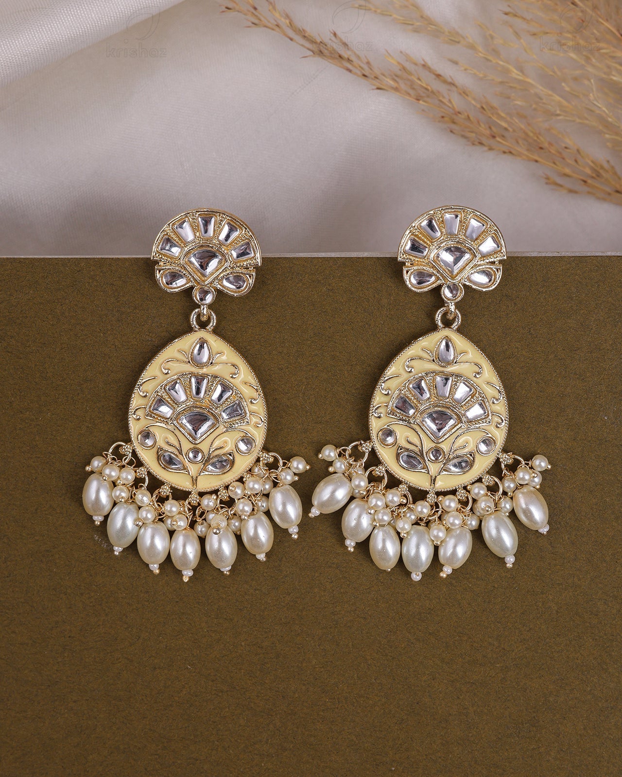 Bhumi Kundan Dangler Earrings