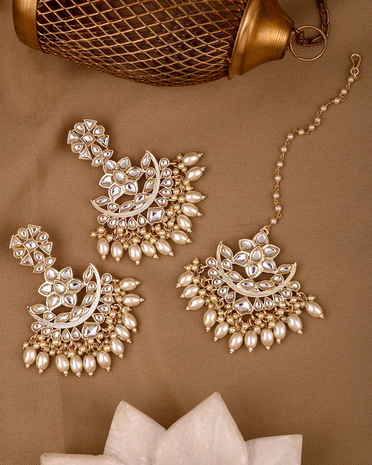 Ati Kundan Dangler With Mangtika