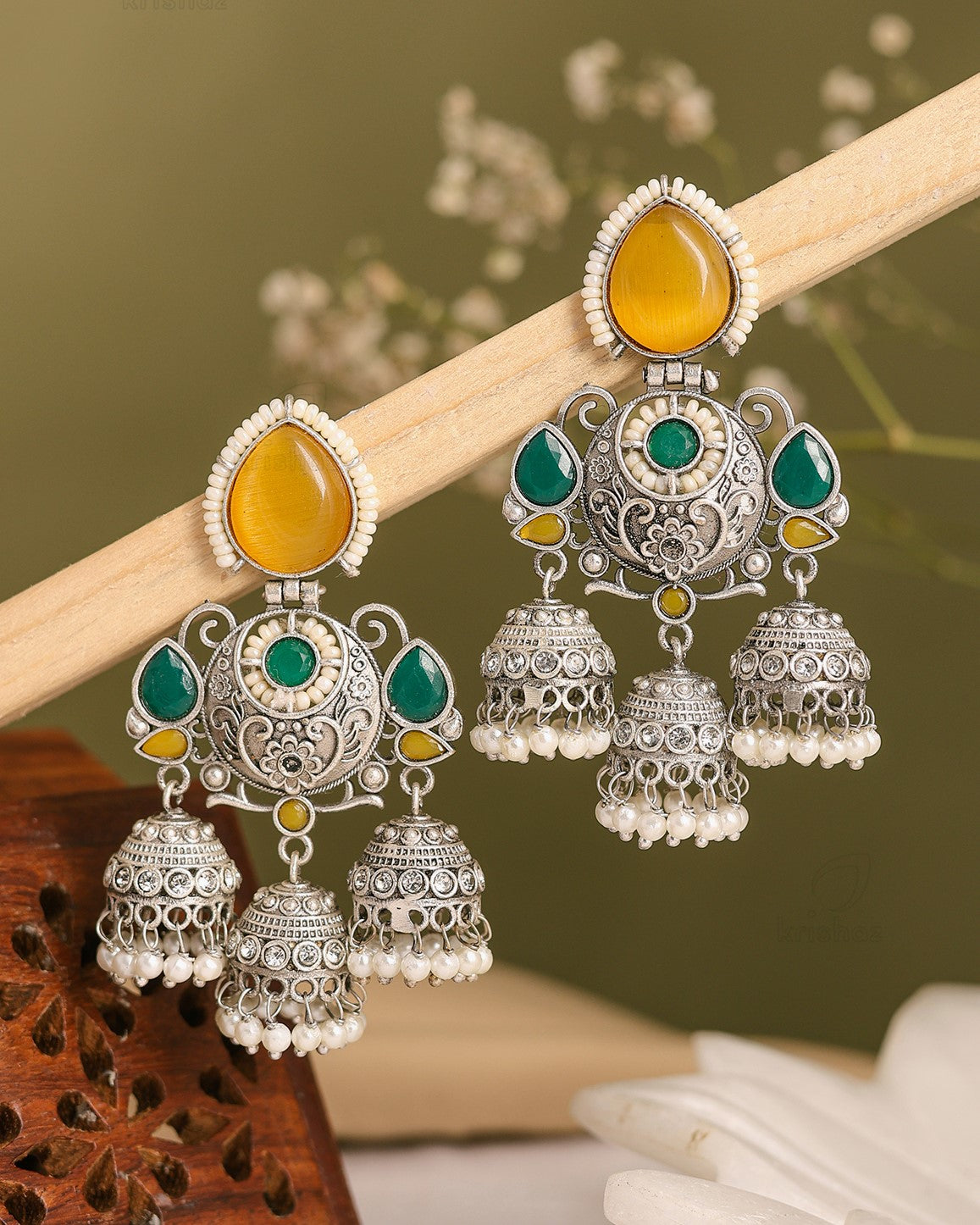 Prakriti Traditional Dangler - wxo