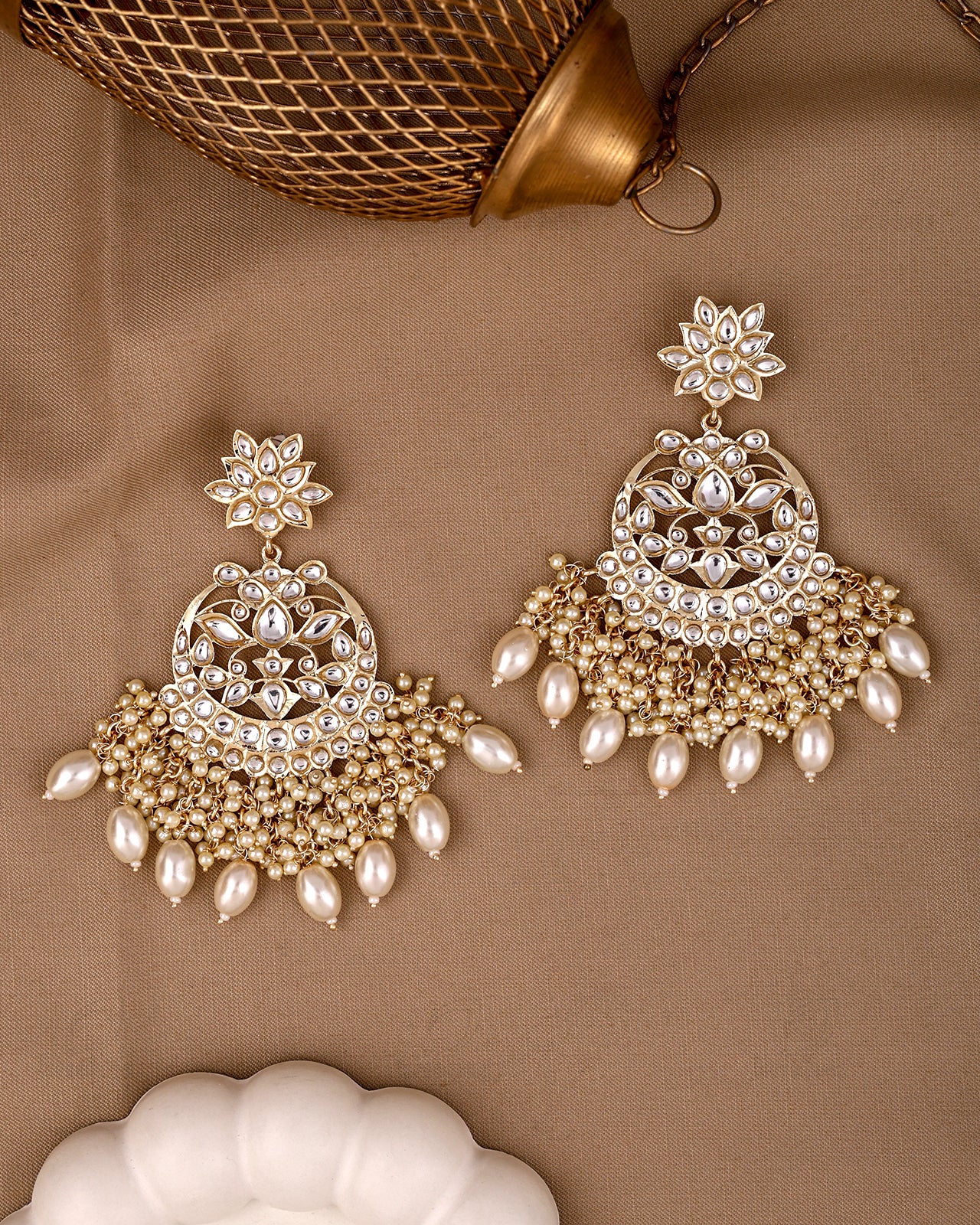 Saloni Kundan Danglers