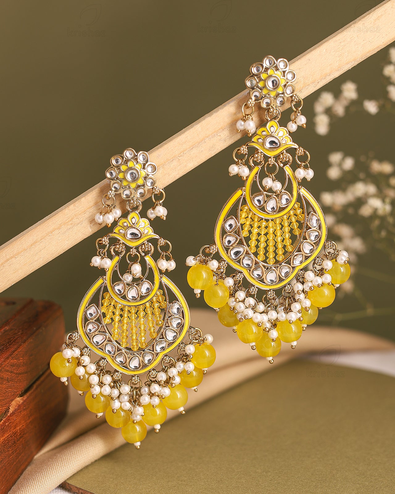 Anukriti Kundan Danglers-M