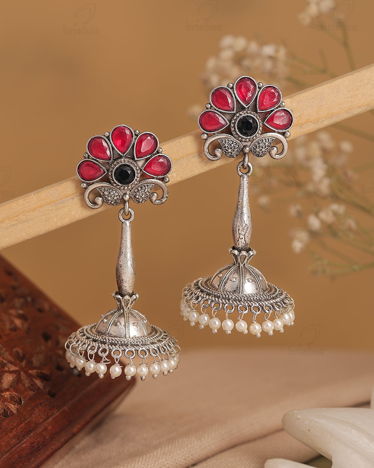 Pratiksha Jhumki Earrings - wxo