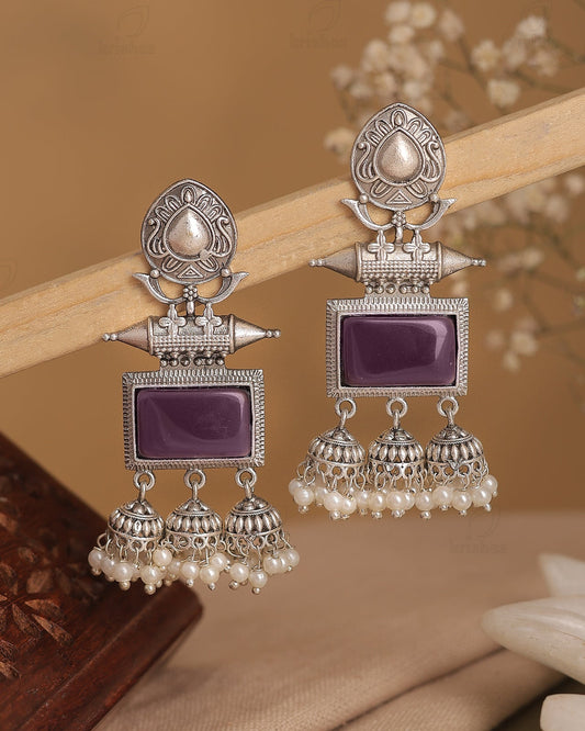 Maanya Dangler Earrings - wxo