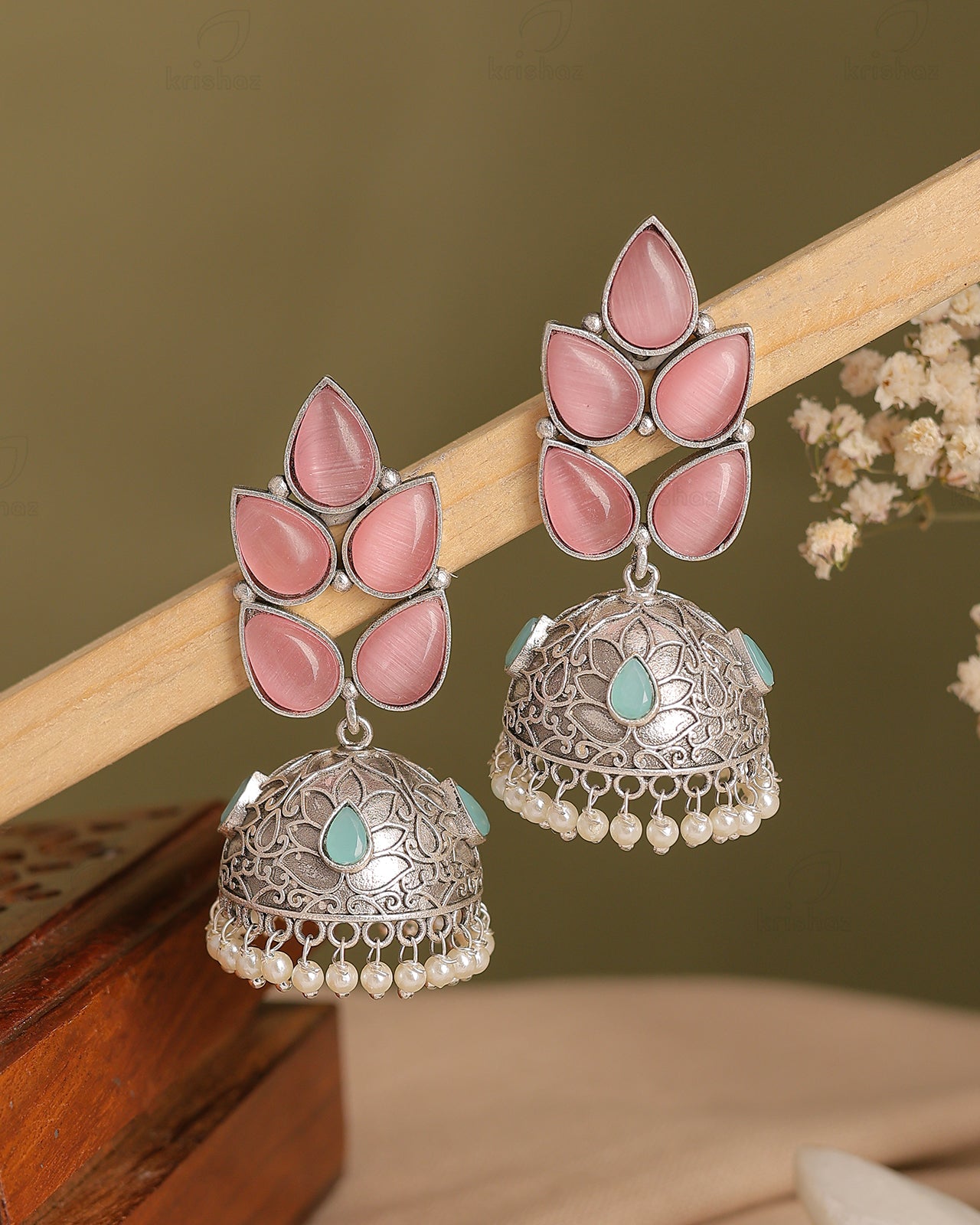 Isabella Jhumki Earrings - wxo