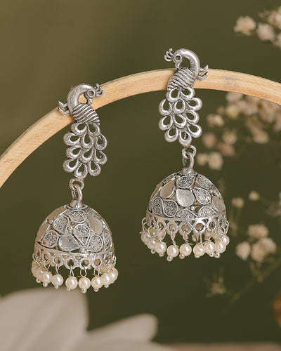 Ankita Jhumki Earrings