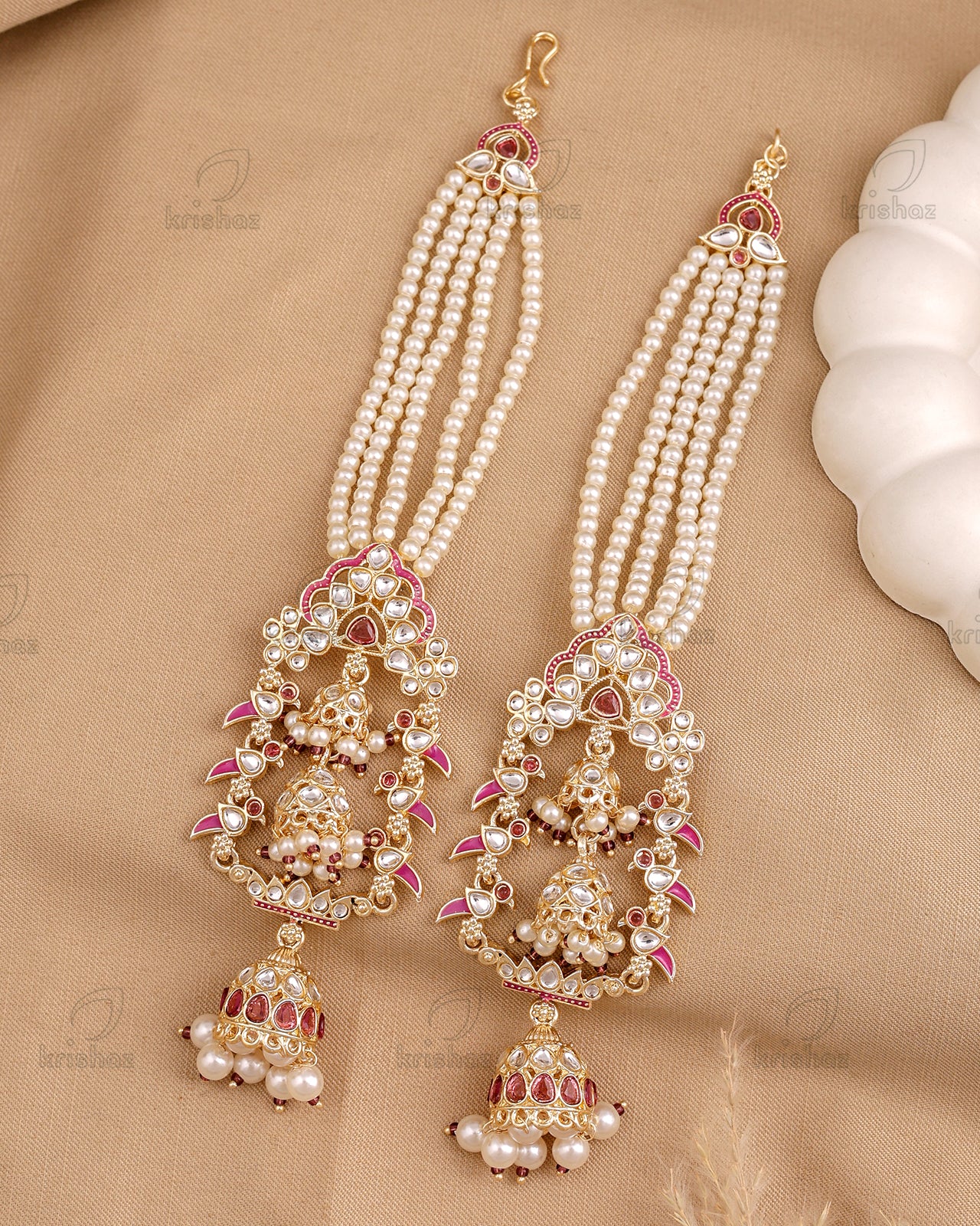 Shrutika Kundan Dangler With Earchain -M