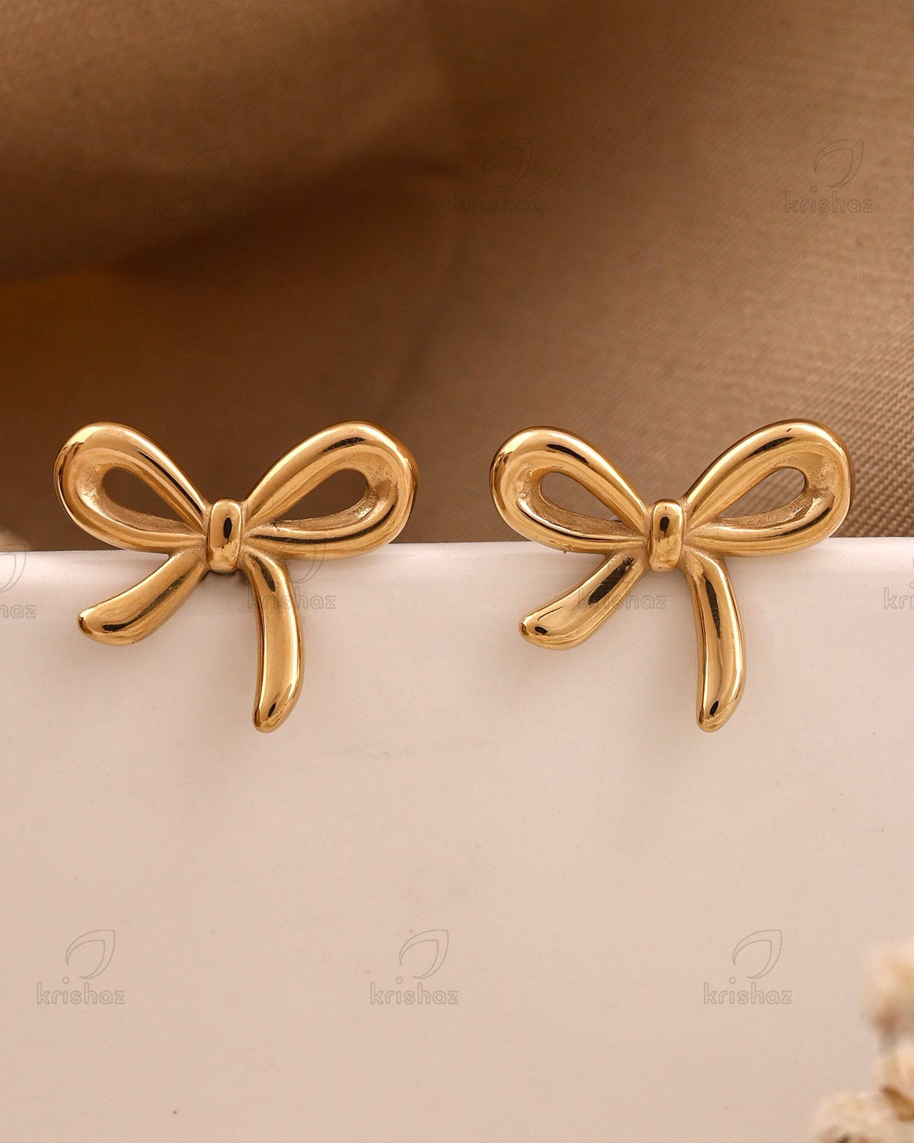 Frannie Bow Fashionable Studs