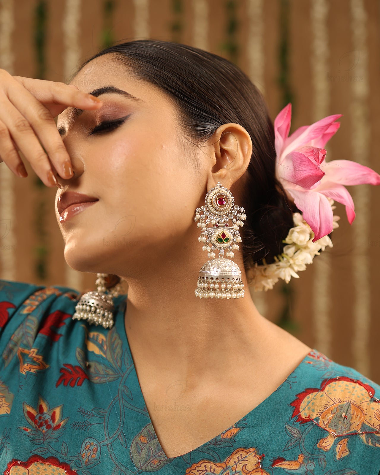 Sreeja Premium Jhumki Earrings – Krishaz