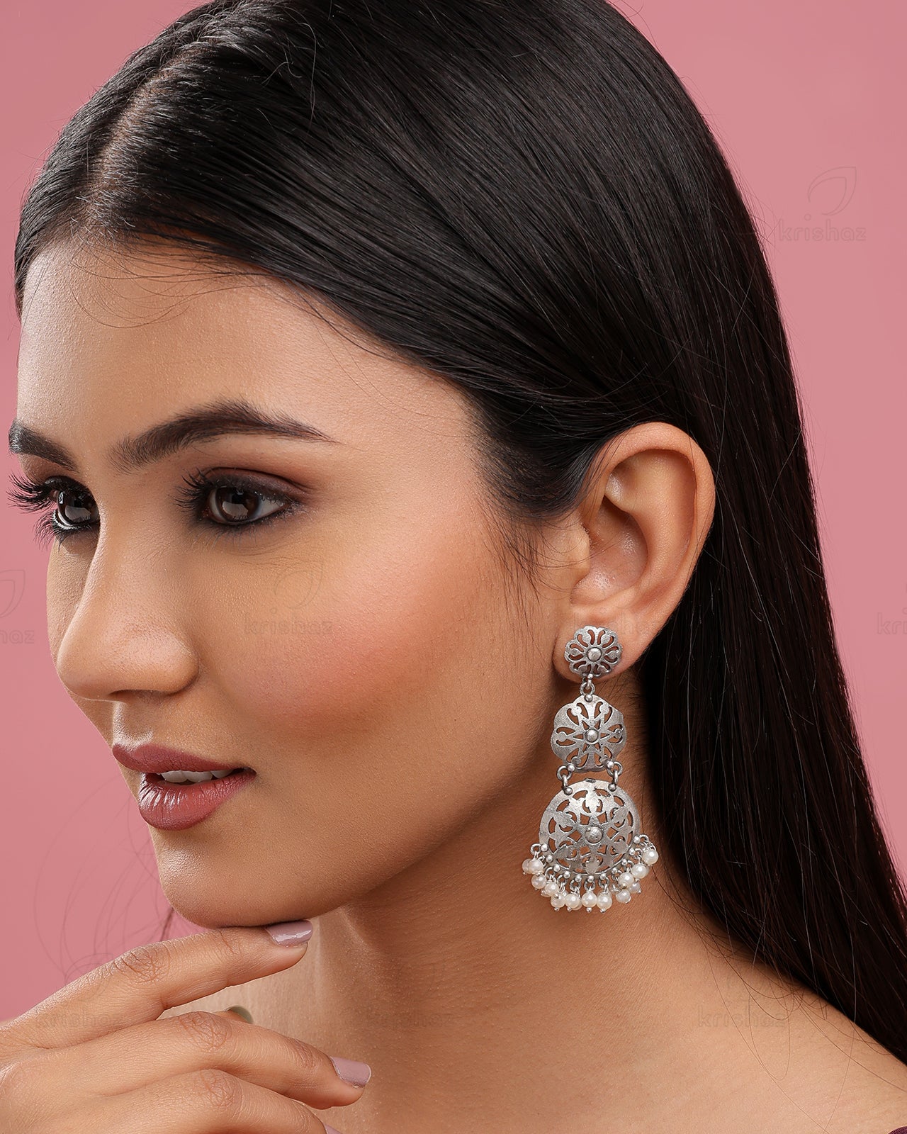 Madhura Floral Dangler Earrings